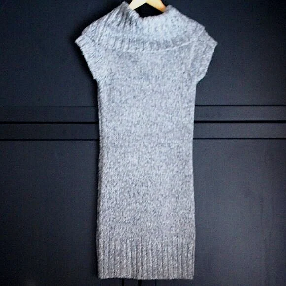 George | Like NEW Sweater Dress - Picture 5 of 5